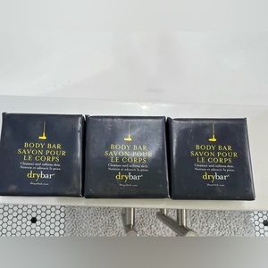 New drybar body bars size on package bundle of 3